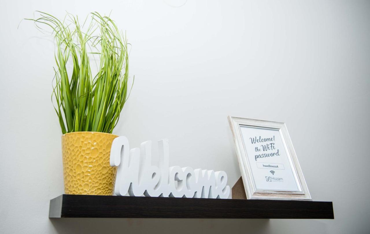 Hozam Wellness Es Apartman Solnok Dış mekan fotoğraf